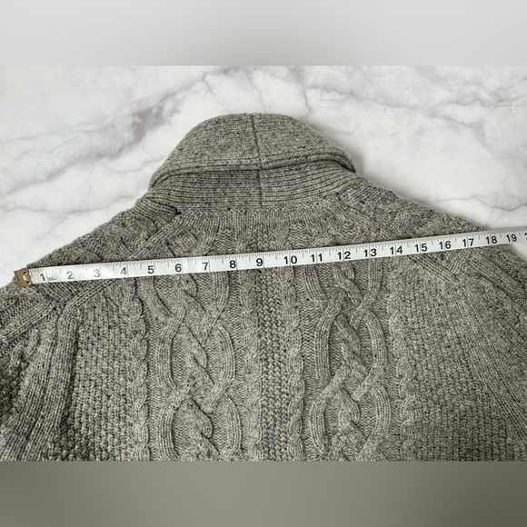 Gap Lambswool Cable Knit Shawl Cardigan - US L - Picture 13 of 14
